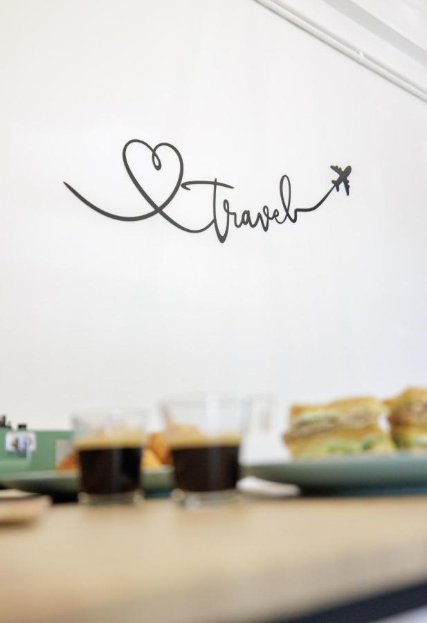 Love Travel Athens Apartments Eksteriør bilde