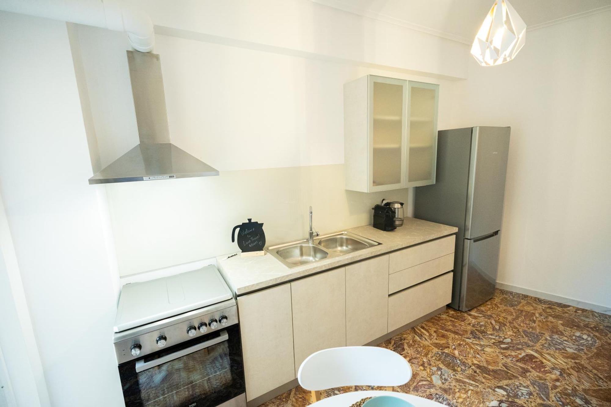 Love Travel Athens Apartments Eksteriør bilde